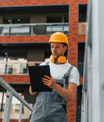 Experiencia en distintas ramas del sector de construcción